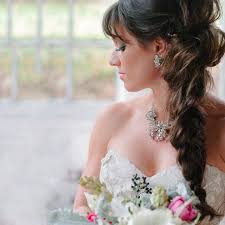 Having a long with wavy bands enhances your face structure. The Bridal Hairstyle For Round Face Beauties 7 Hairdos
