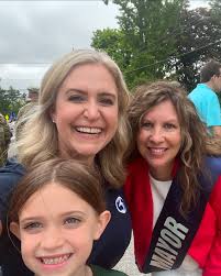 A great morning walking in the Rocky Hill Memorial Day Parade! ♥️🤍💙