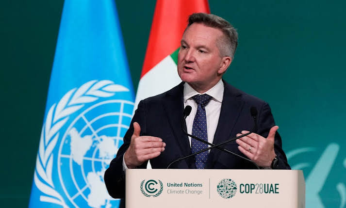 Chris Bowen says agreement on global fossil fuel phase out central to Australia's renewable energy plans | Cop28 | The Guardian