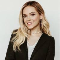 Heather Cromer's Instagram, Twitter & Facebook