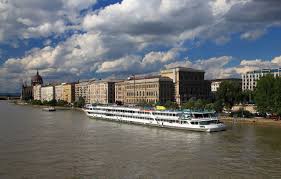 Ukraine is a country in eastern europe. Datei Ukraina Ship 1979 001 Jpg Wikipedia
