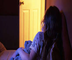 मां के काम पर जाते ही पिता मासूम बेटी व बेटे से करता था गंदा काम - Father  doing sexually abuse with daughter and son