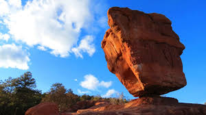 Balanced Rock In The Garden Of The Gods Colorado Springs Colorado Balanced Rock Beautiful Places In The World Rock Falls