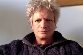 As a child we all started racing lasers. The next boat in the progression  was the laser2. With the original spinnaker it was a wonderful boat for  youngsters and women. Easy to