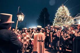 Here Are The 10 Most Enchanting Magical Christmas Towns In Pennsylvania Christmas Town Magical Christmas Christmas Centers