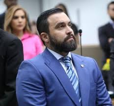 Lei do deputado George Lins inclui fibromialgia na lista das deficiências