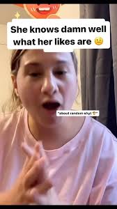 Omg here she is gypsy rose Lee 🤣🤣🤣🤣🤣