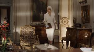 Sira Quiroga Traje Blanco Con Turbante El Tiempo Entre Costuras Capitulo 6 Tiempo Entre Costuras Vestuarios Traje Blanco