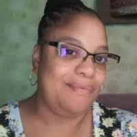 Jocelyn Gray's Instagram, Twitter & Facebook