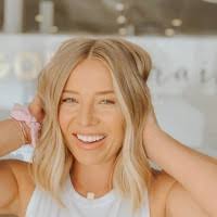 Thankful for our first thanksgiving as a family of three! My daughter was  born 15 days ago