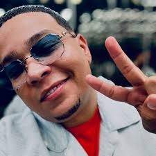 Bon Siman p'abo ku por mira e post aki 🧡