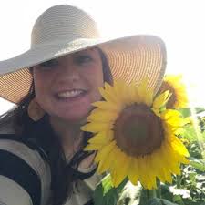 Annie Danner's Instagram, Twitter & Facebook