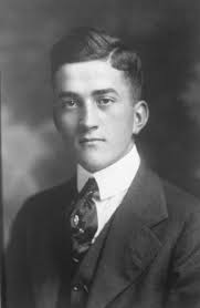 Close Family History: Last Name Origin & Meaning