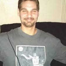 Jessica Royer's Instagram, Twitter & Facebook