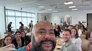 Denise Valles's Instagram, Twitter & Facebook