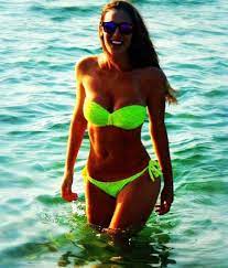 Jun 21, 2021 · κορακακη αννα. H Anna Korakakh Einai To Xryso Pistoli Kai Skotwnei Sto Instagram Fwto Makeleio Gr