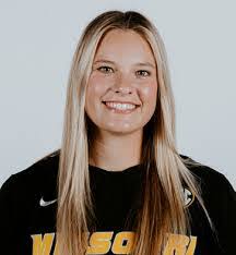 Veronica Flournoy's Instagram, Twitter & Facebook