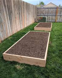 Cheap raised garden beds can be constructed from pallets which can be obtained for free from many businesses. How To Build Raised Garden Beds An Easy Diy Design