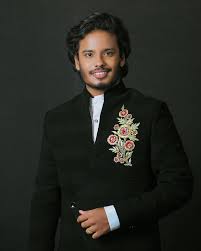 Muthu Kumaran Jegatheesan (Bigg Boss Tamil) Wiki, Biography Age, Family,  Images - StudyBizz Bigg Boss