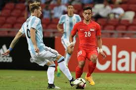 Although hainanese chicken rice originates from hainan province in southern china, it holds a special spot particularly in the hearts of the malaysian and even singaporean! How Singapore Football Is Like The Hainanese Chicken Burger Latest Singapore Football News The New Paper