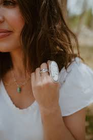 Betty Ring's Instagram, Twitter & Facebook