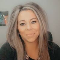 Lisa Tocco's Instagram, Twitter & Facebook