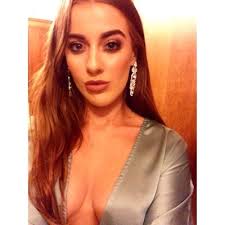 Donna-Louise Boyle (@dl_bizzle)