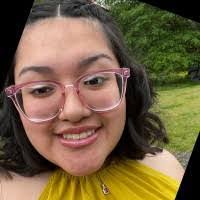 Meredith Meza's Instagram, Twitter & Facebook