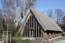 Ahrenshoop Toit De Chaume Eglise Toit De Chaume Architecture Toit