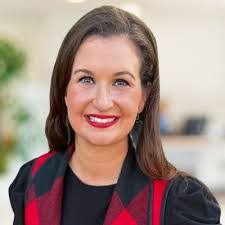 Robin Peeples's Instagram, Twitter & Facebook