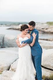 Seaside Halifax Nova Scotia Elopement Wedding Peggy S Cove Halifax Wedding Photographer East Coast Wedding Romantic Images Elope Wedding