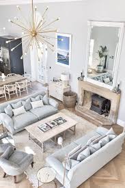 Udivitelnoe Preobrazhenie Nezhnyj Interer Na Meste Staroj Konyushni V Anglii Foto Idei Dizajn Deco Salon Blanc Deco Maison Interieur Decoration Interieure