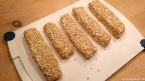 Size Zero Rezepte Proteinriegel Eiweissriegel Ohne Backen Zutaten Fur 5 Riegel 100 G Haferflocken Protein Riegel Rezept Proteinriegel Eiweissriegel