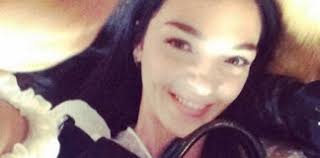 Samantha de grenet was born on november 9, 1970 in rome, lazio, italy. Versace Archivi Pagina 15 Di 16 Look Da Vip