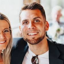 Madison Ward and Martin Jedrusiak 's Wedding Website