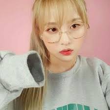 Rapper's new song latest tussle in south korean gender war. Kasper Youtuber E Rapper Lean On Me Instagram Kasperxxi Korean Street Fashion Korean Fashion Vintage Aesthetic Fashion