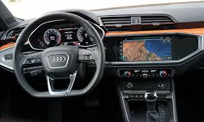 Regardez le prix de tous les audi q3 2020 et découvrez à quoi ressemble la voiture de votre choix. Nouvelle Audi Q3 Au Maroc Elle Sait Tout Faire Kambouis Blog Auto Lifestyle