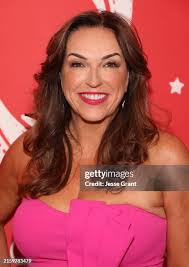 1.641 foto e immagini ad alta risoluzione di Jane Owen Pr