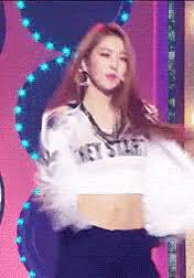 {ongoing} subin muss auf schmerzhafte weise erfahren, dass sein bester freund seungwoo doch nicht so . ì‡¼ ìŒì•…ì¤'ì‹¬ ì‡¼ ìˆ˜ë¹ˆ Gif Subin Show Music Core Kpop Discover Share Gifs