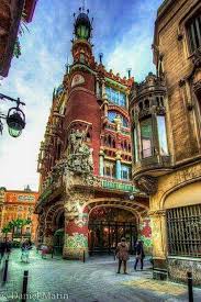 Recommended hotels, holiday apartments, city tours, city pass and skip the line tickets. Palazzo Della Musica Catalana Barcellona Barcellona Spagna Viaggi Spagna Barcellona