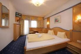 See 4 photos from 51 visitors to altachhof. A Hotel Com Ferienanlage Altachhof Hotel Saalbach Hinterglemm Osterreich Preis Bewertungen Reservierung Kontakt