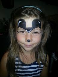 Simple Mickey Mouse Face Paint For A Quick Design Mickey Mouse Face Painting Face Painting Mouse Face Paint