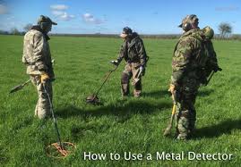 Want to learn more about finding gold using a detector?! How To Use A Metal Detector Complete Step By Step Guideline