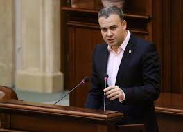 Online, comunicate de presa si stiri de ultima ora. Un Fost Viceprimar Al Slatinei DezvÄƒluie Averea FabuloasÄƒ A Lui Darius Valcov Libertatea