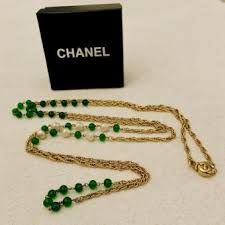 If you are looking to stand out a bit more, costume jewelry is a good way to do that, too. Most Collectible Vintage Costume Jewelry Brands Lovetoknow