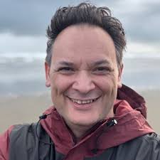 Vanessa Maher (@MaherVanessa)