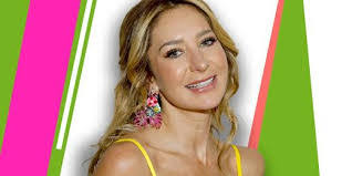 Rubi Molina's Instagram, Twitter & Facebook