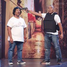 Manakala tema bagi maharaja lawak mega minggu akhir ialah bebas dan muzikal komedi. Maestro Media My Maharaja Lawak Mega 2018 Suku Akhir