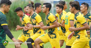 Berikut senarai nama 28 pemain yang dipanggil oleh ketua jurulatih kebangsaan, tan cheng hoe untuk menyertai kem latihan pusat skuad harimau malaya selama sembilan hari di johor bahru, johor bermula isnin, 22 mac 2021 hingga selasa, 30 mac 2021. Kedah Umum Senarai Pemain