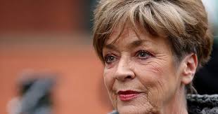 'Coronation Street' star Anne Kirkbride dies at 60 | Globalnews.ca